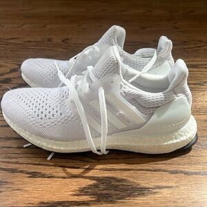 Adidas Ultra Boost/Ultraboost